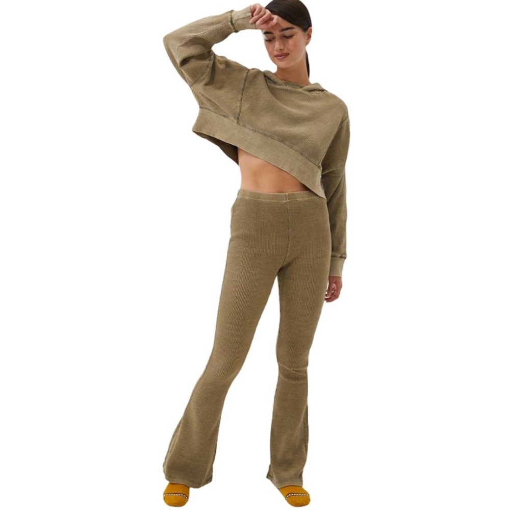 UO Out from Under Set Felicity Thermal XS